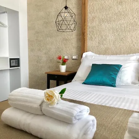 Korinthos Siracusa Luxury