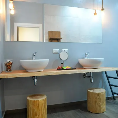 Korinthos Siracusa Luxury Bed and breakfast *